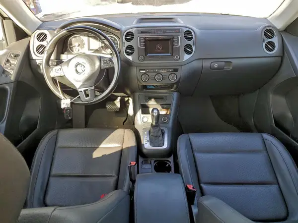 WVGAV7AXXGW599907 2016 VOLKSWAGEN TIGUAN - Image 8