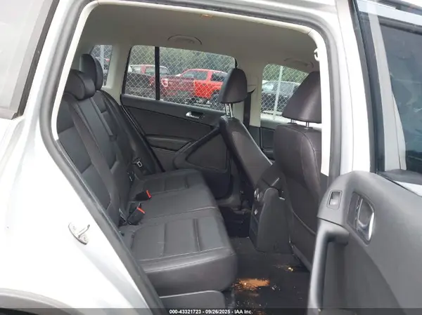 WVGAV7AXXGW606712 2016 VOLKSWAGEN TIGUAN - Image 8