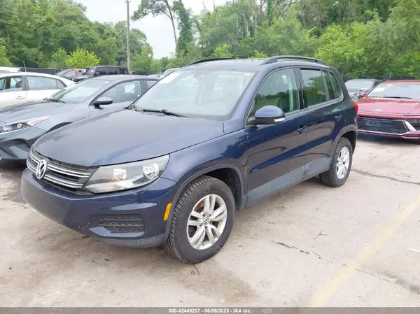 WVGAV7AXXGW610355 2016 VOLKSWAGEN TIGUAN - Image 2