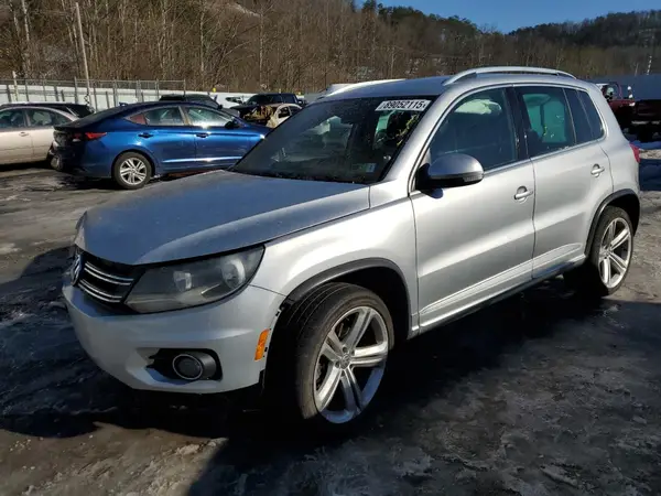 WVGAV7AXXGW615927 2016 VOLKSWAGEN TIGUAN - Image 1