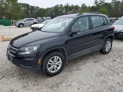 WVGAV7AXXHK000187 2017 VOLKSWAGEN TIGUAN