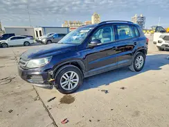 WVGAV7AXXHK013229 2017 VOLKSWAGEN TIGUAN