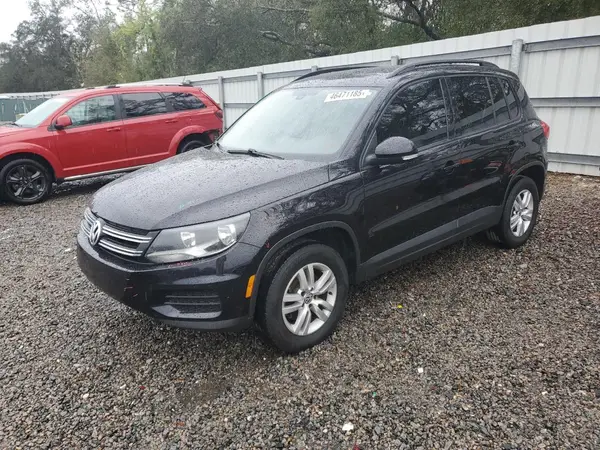 WVGAV7AXXHK016163 2017 VOLKSWAGEN TIGUAN - Image 1