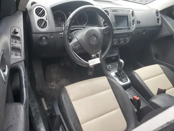 WVGAV7AXXHK016163 2017 VOLKSWAGEN TIGUAN - Image 8