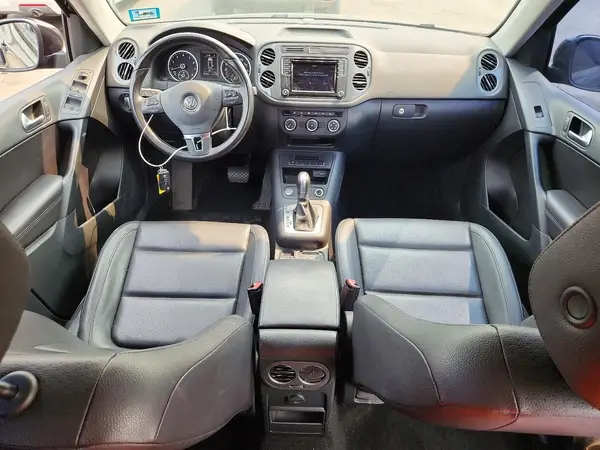 WVGAV7AXXHK023534 2017 VOLKSWAGEN TIGUAN - Image 8