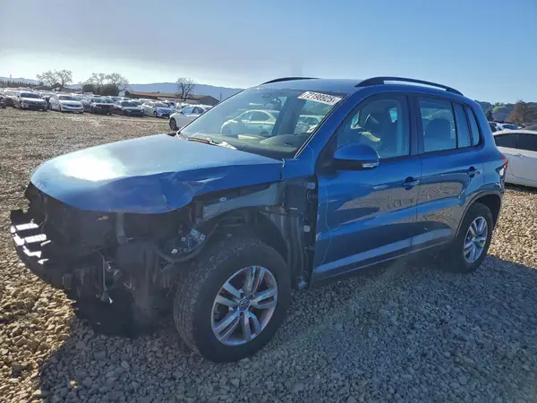 WVGAV7AXXHK024490 2017 VOLKSWAGEN TIGUAN - Image 1