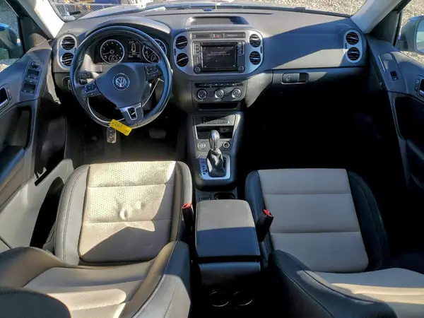 WVGAV7AXXHK024490 2017 VOLKSWAGEN TIGUAN - Image 8