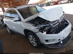WVGAV7AXXHK026143 2017 VOLKSWAGEN TIGUAN