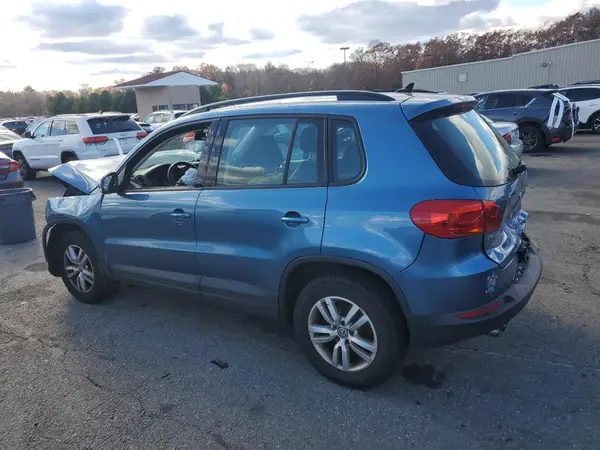 WVGAV7AXXHK026935 2017 VOLKSWAGEN TIGUAN - Image 2