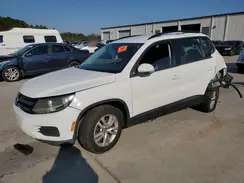 WVGAV7AXXHK028023 2017 VOLKSWAGEN TIGUAN
