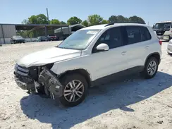 WVGAV7AXXHK028345 2017 VOLKSWAGEN TIGUAN