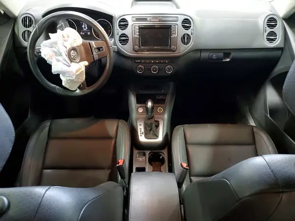WVGAV7AXXHK030418 2017 VOLKSWAGEN TIGUAN - Image 8