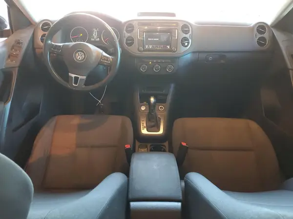WVGAV7AXXHK048059 2017 VOLKSWAGEN TIGUAN - Image 8