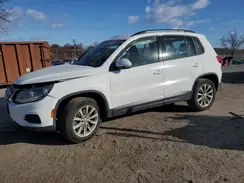 WVGAV7AXXHK049020 2017 VOLKSWAGEN TIGUAN