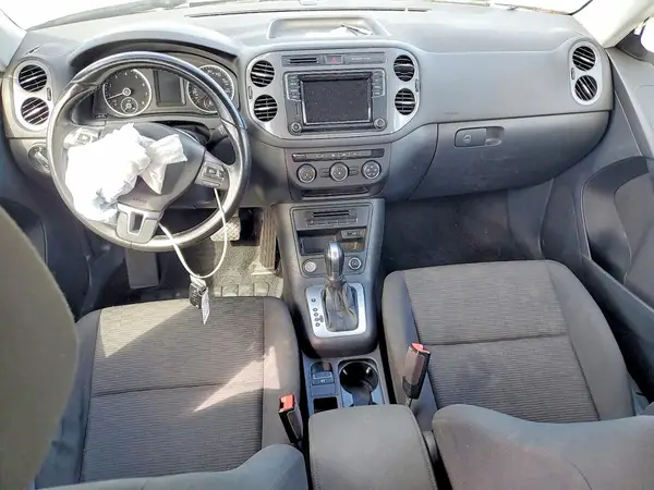 WVGAV7AXXHK051981 2017 VOLKSWAGEN TIGUAN - Image 8