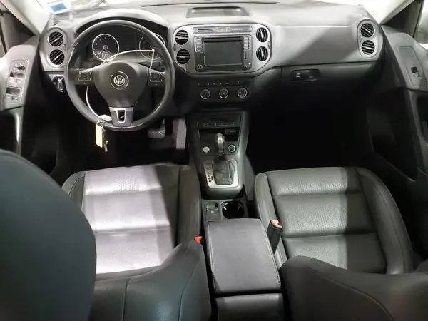WVGBV7AX0GK000458 2016 VOLKSWAGEN TIGUAN - Image 8