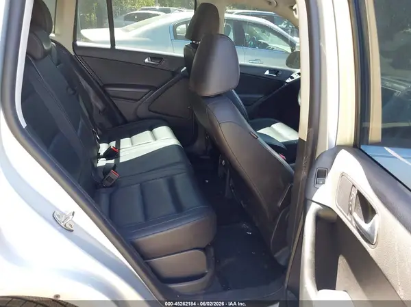 WVGBV7AX0GW013056 2016 VOLKSWAGEN TIGUAN - Image 8