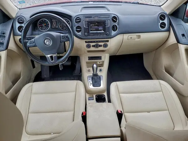 WVGBV7AX0GW043481 2016 VOLKSWAGEN TIGUAN - Image 8