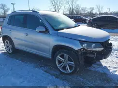 WVGBV7AX0GW055422 2016 VOLKSWAGEN TIGUAN