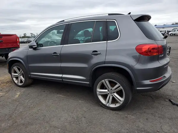 WVGBV7AX0GW095404 2016 VOLKSWAGEN TIGUAN - Image 2