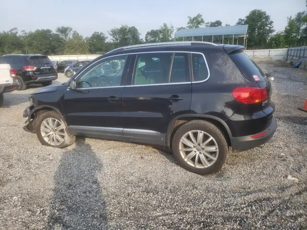WVGBV7AX0GW506574 2016 VOLKSWAGEN TIGUAN - Image 2