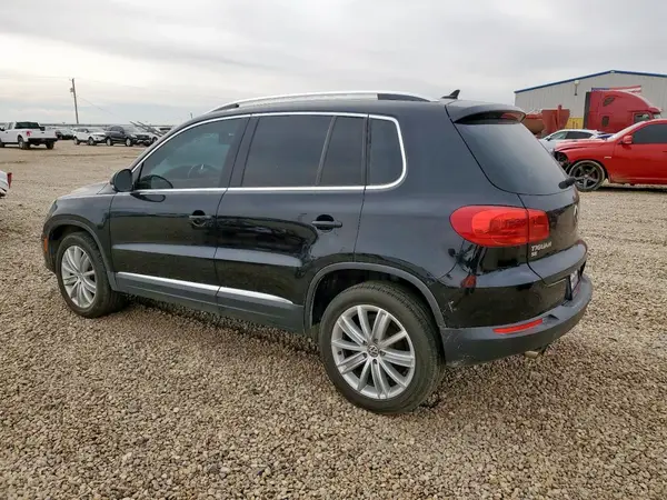 WVGBV7AX0GW518868 2016 VOLKSWAGEN TIGUAN - Image 2