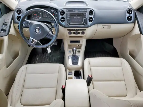 WVGBV7AX0GW518868 2016 VOLKSWAGEN TIGUAN - Image 8