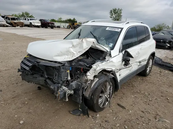 WVGBV7AX0GW519194 2016 VOLKSWAGEN TIGUAN - Image 1