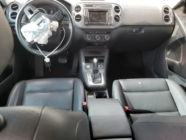 WVGBV7AX0GW519194 2016 VOLKSWAGEN TIGUAN - Image 8