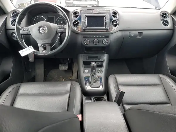 WVGBV7AX0GW520555 2016 VOLKSWAGEN TIGUAN - Image 8
