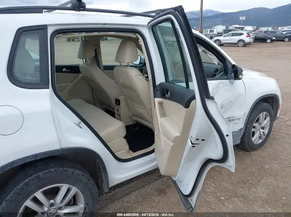 WVGBV7AX0GW528025 2016 VOLKSWAGEN TIGUAN - Image 8