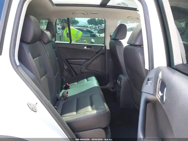 WVGBV7AX0GW533936 2016 VOLKSWAGEN TIGUAN - Image 8