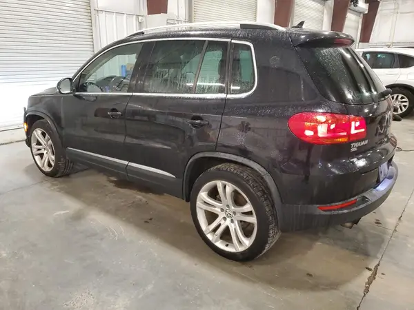 WVGBV7AX0GW559839 2016 VOLKSWAGEN TIGUAN - Image 2
