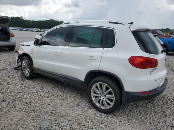 WVGBV7AX0GW561297 2016 VOLKSWAGEN TIGUAN - Image 2