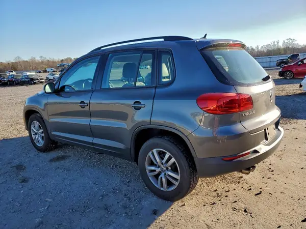 WVGBV7AX0GW574065 2016 VOLKSWAGEN TIGUAN - Image 2