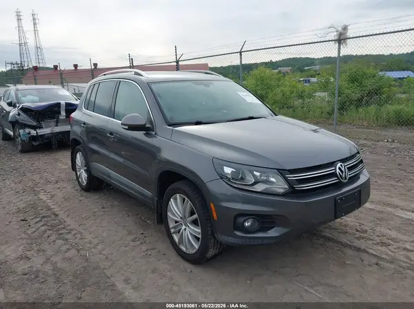 WVGBV7AX0GW583266 2016 VOLKSWAGEN TIGUAN