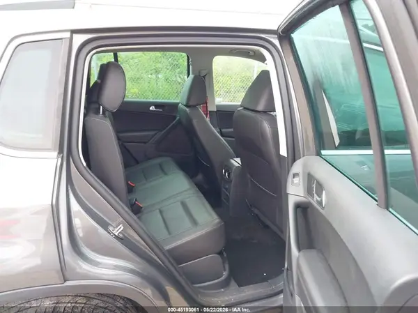 WVGBV7AX0GW583266 2016 VOLKSWAGEN TIGUAN - Image 8