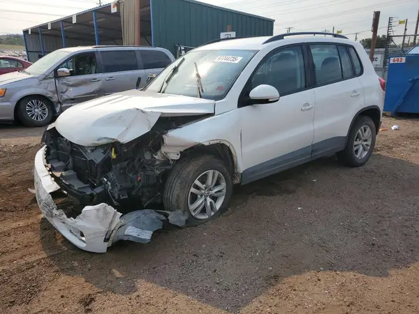 WVGBV7AX0GW585373 2016 VOLKSWAGEN TIGUAN - Image 1