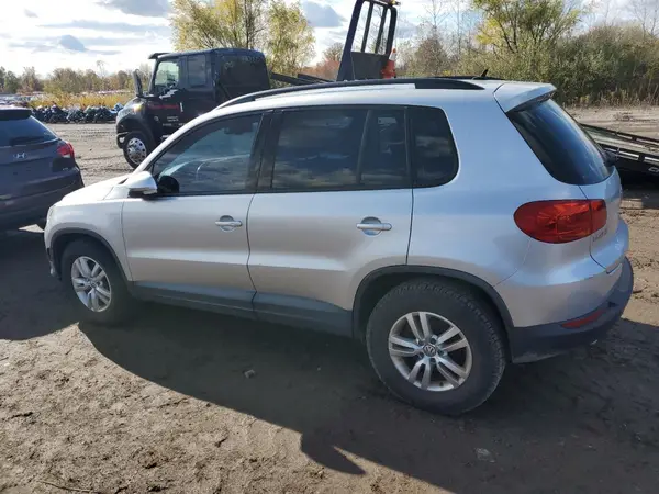 WVGBV7AX0GW585695 2016 VOLKSWAGEN TIGUAN - Image 2
