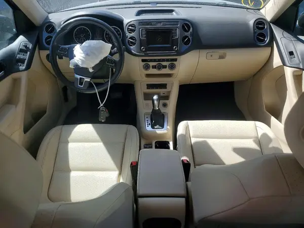 WVGBV7AX0GW588189 2016 VOLKSWAGEN TIGUAN - Image 8