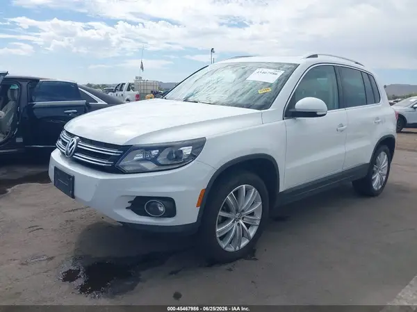 WVGBV7AX0GW590461 2016 VOLKSWAGEN TIGUAN - Image 2