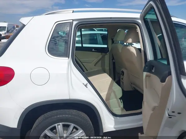 WVGBV7AX0GW590461 2016 VOLKSWAGEN TIGUAN - Image 8