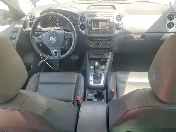 WVGBV7AX0GW599659 2016 VOLKSWAGEN TIGUAN - Image 8