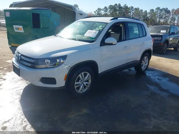 WVGBV7AX0GW601569 2016 VOLKSWAGEN TIGUAN - Image 2