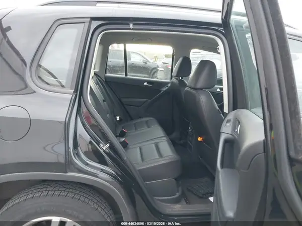 WVGBV7AX0GW603080 2016 VOLKSWAGEN TIGUAN - Image 8