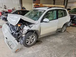 WVGBV7AX0HK002079 2017 VOLKSWAGEN TIGUAN