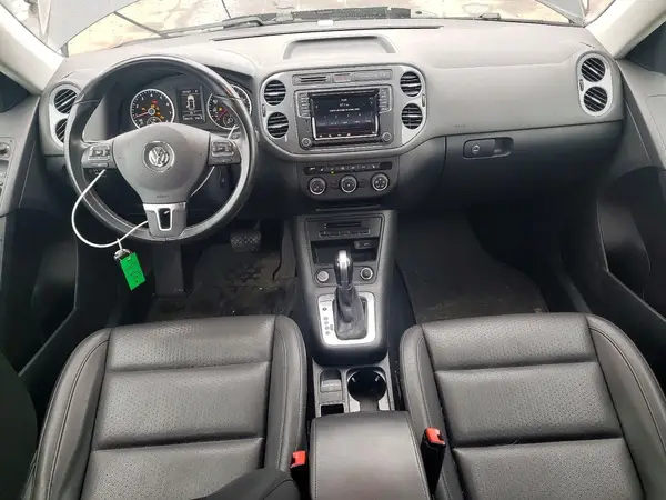 WVGBV7AX0HK008075 2017 VOLKSWAGEN TIGUAN - Image 8
