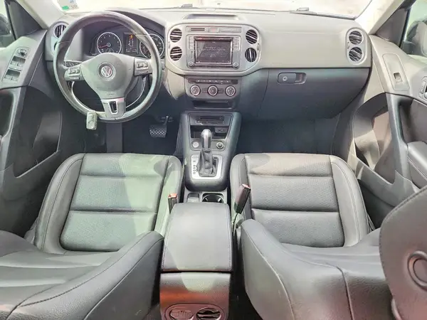 WVGBV7AX0HK011736 2017 VOLKSWAGEN TIGUAN - Image 8