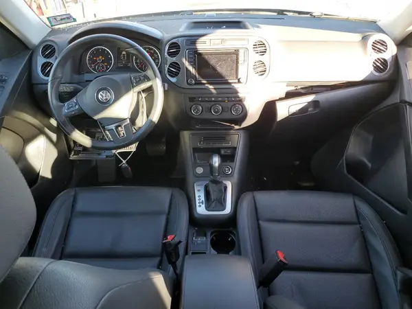 WVGBV7AX0HK013227 2017 VOLKSWAGEN TIGUAN - Image 8