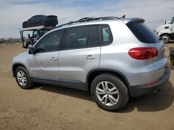 WVGBV7AX0HK024471 2017 VOLKSWAGEN TIGUAN - Image 2